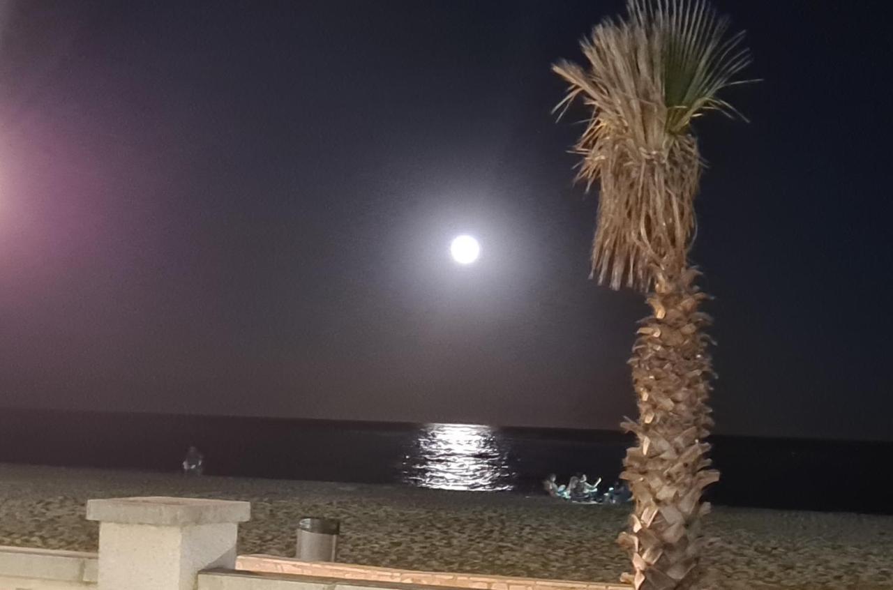 Apartamento Primera Linea Mar Cambrils Cerca Puerto エクステリア 写真